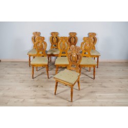 Stühle im Renaissance-Stil