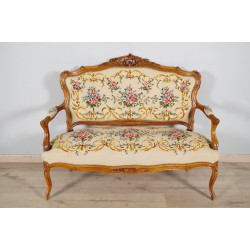 Sofa im Louis XV-Stil
