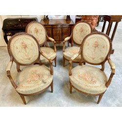 Vier Sessel im Louis-XVI-Stil Gobelin im Aubusson-Stil