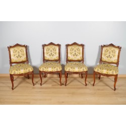 Vier Stühle im Stil Louis XV Nussbaum 1900